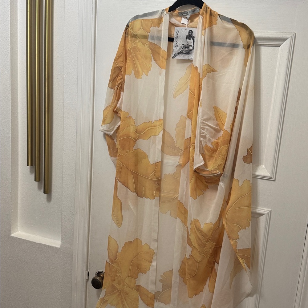 NWT - Ramona Larue Erte Kaftan - Gold Orchid - OS - New w/ Tags - Picture 3 of 5